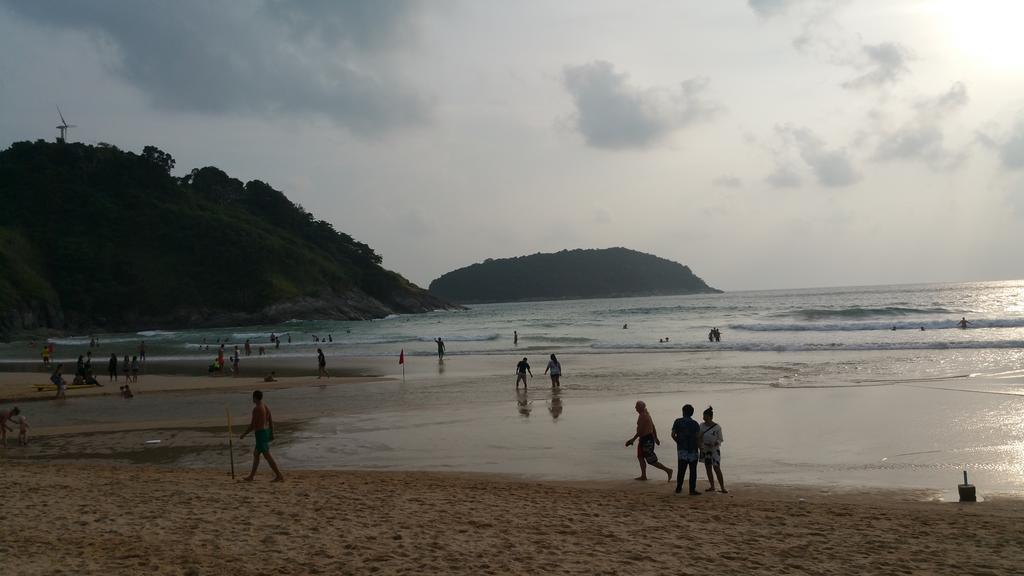 Sunshine Guesthouse Patong Exteriör bild