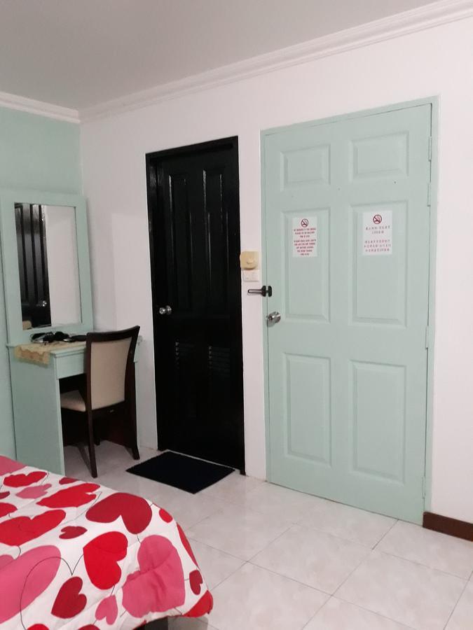 Sunshine Guesthouse Patong Exteriör bild