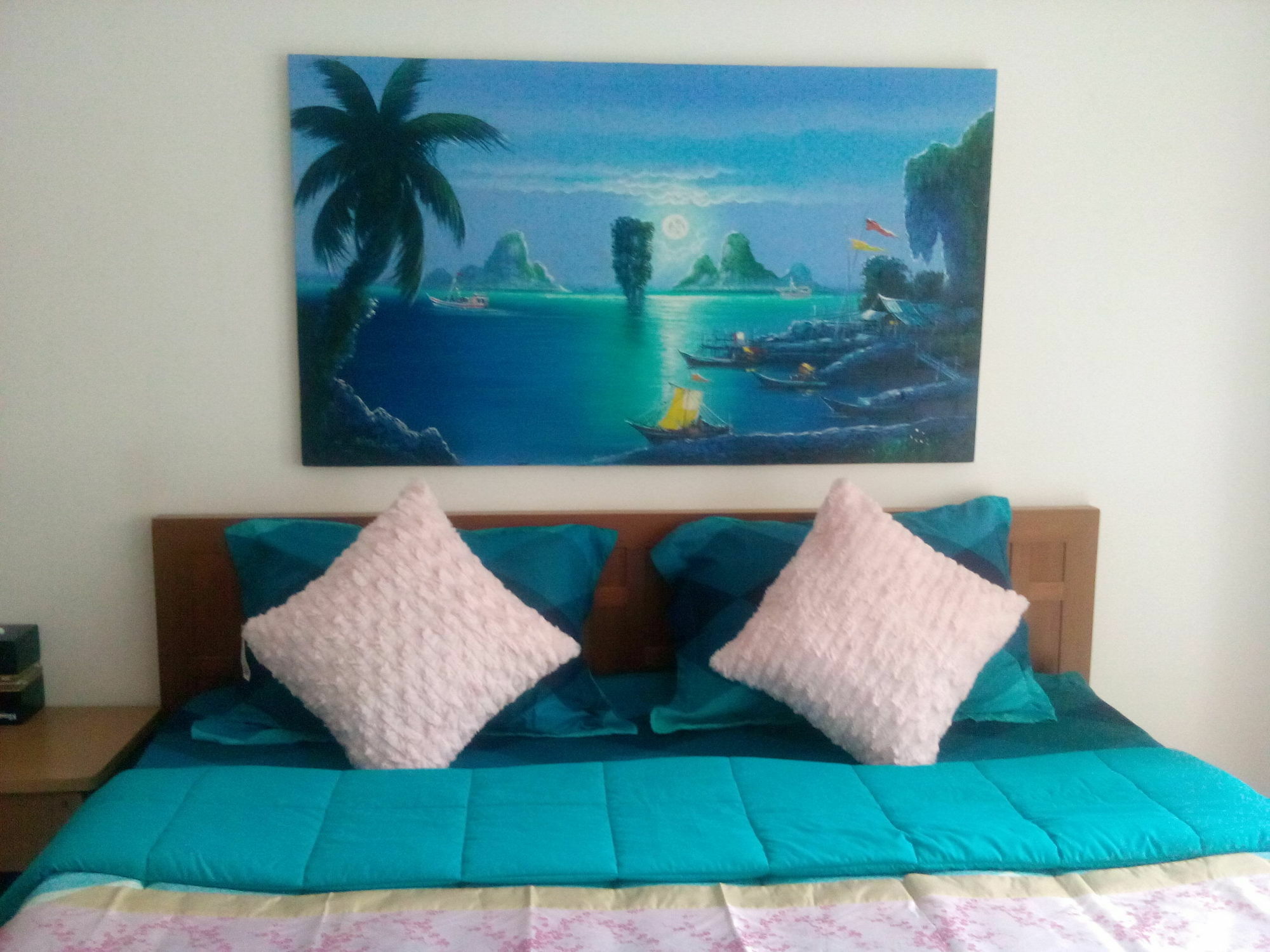 Sunshine Guesthouse Patong Exteriör bild